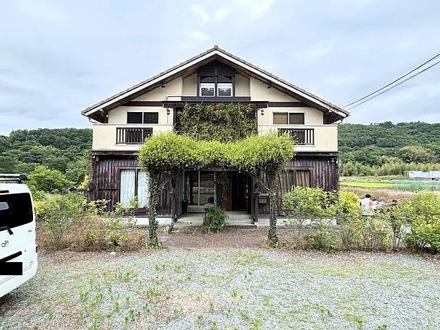 Used single-family home in Kofu City, Hirase Town