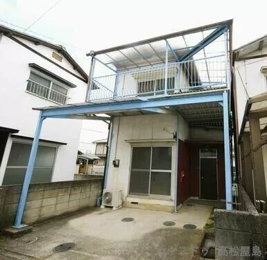3000m on foot from "Matsue" station on the JR San'in Main Line