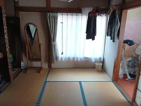 Kesennuma City Nagaiso Torikozawa 2F 4DK

4,200,000 yen