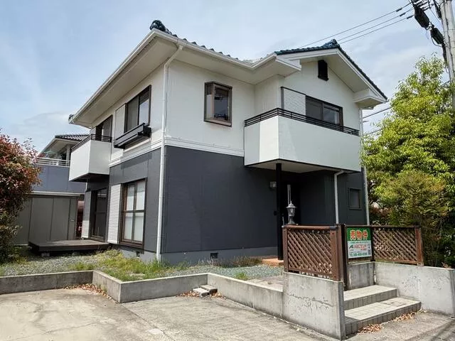 Matsuyama City, Yuno-yama 7-chome 2-story 5LDK