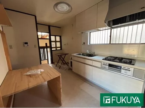 ■Can be used as a residence and office!■ 12-minute walk from Osaka Metro Tanimachi Line!