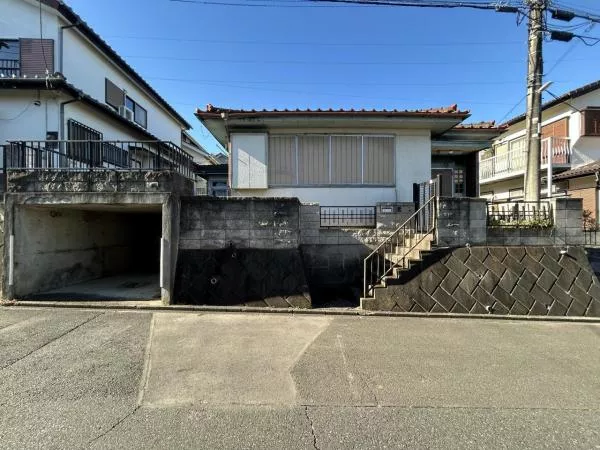 Sakado City, Nishisakado 4-chome (Bushu Nagase Station) Single-story building 3LDK