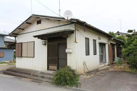 Iwai, Higashiagatsuma Town, Agatsuma District (Gunma Haramachi Station) Single-story building 6DK