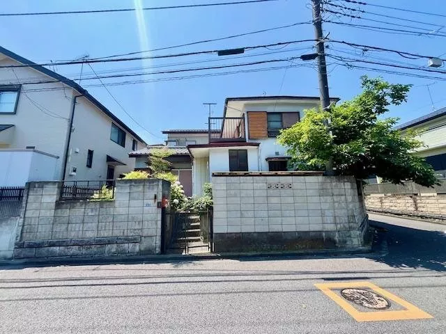 10 minutes to Shin-Toride Station, a prime location on the southeast and northeast corner! 3LDK! Customize it with renovations!