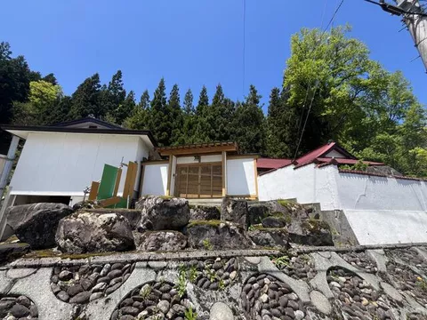 Yonezawa City, Oaza Iridazawa (Yonezawa Station) Single-story building 7DK