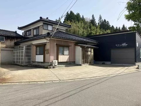 Tsuruoka City, Yudagawa, Manneniri, 2-story, 2K
