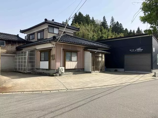 Tsuruoka City, Yudagawa, Manneniri, 2-story, 2K