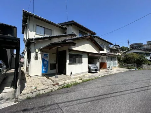 Matsue City, Higashitsuda-cho (Higashimatsue Station) 2-story building 5DK