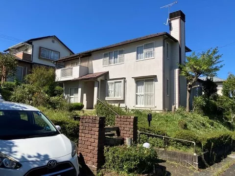 Corner lot in a quiet residential area♪ This is a property sold by our company♪
