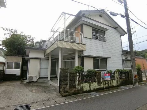 Kochi City, Nishizuka-no-hara (Kochi Shogyo-mae Station), 2-story, 5DK