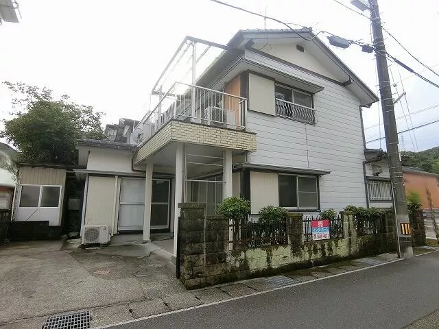 Kochi City, Nishizuka-no-hara (Kochi Shogyo-mae Station), 2-story, 5DK