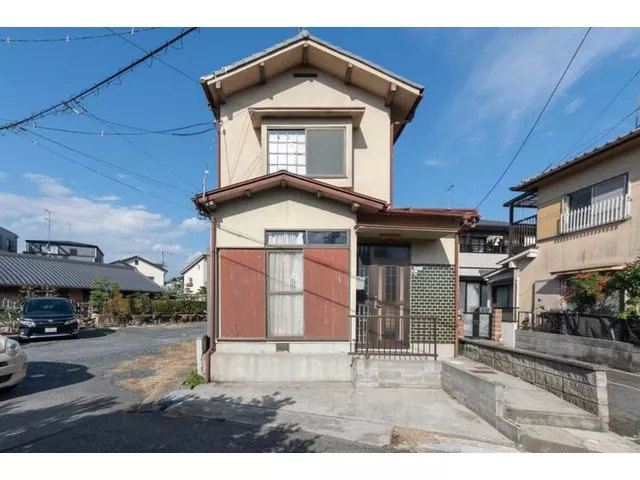 ◆ A 4DK house that fulfills a family's ideal living! ◆ South-facing with good sunlight♪