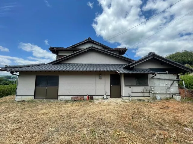 Oaza Yamaguchi 4 million yen