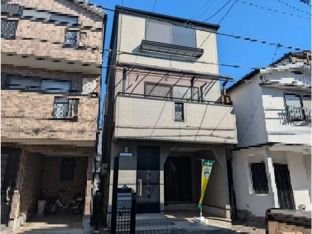 ■Spacious 3LDK・Renovations can be entrusted to us■Immediate viewing available