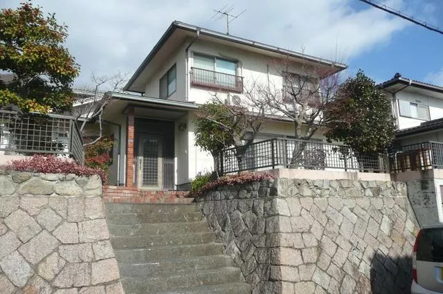 Kure City, Hirokotsubo 2-chome (Hiro Station) 2-story 4LDK