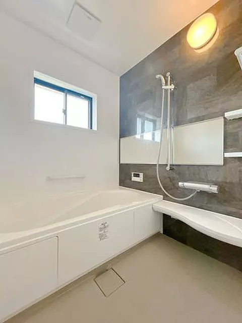 Used single-family home in Nakagifu City - Image 17