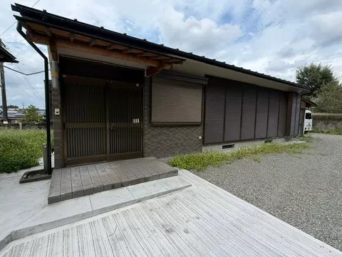 Renovated 3LDK single-story house near Dominico Academy!