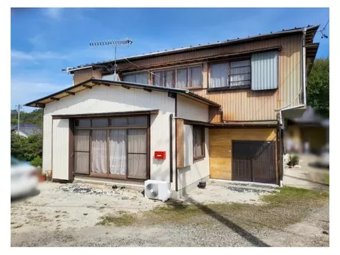 ◆ 5 minutes on foot from JR Ota Line Hime Station ◆ Renovation work completed ◆ Spacious dirt floor area available ◆