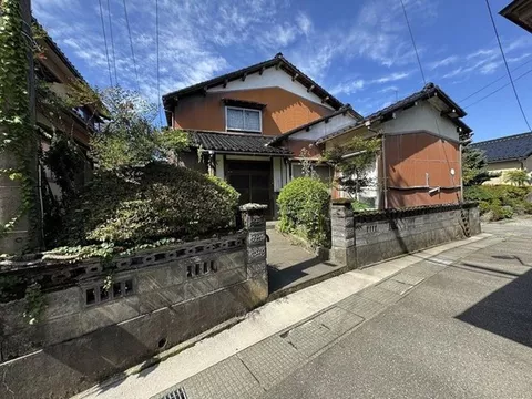 Higashi Kazume-cho C (Kazume Station) 2.92 million yen