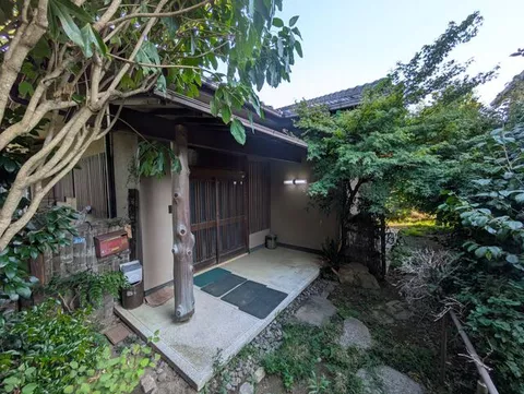 Kumamoto City, Nishi Ward, Shimazaki 6-chome (Kamikumamoto Station) Single-story building 4DK