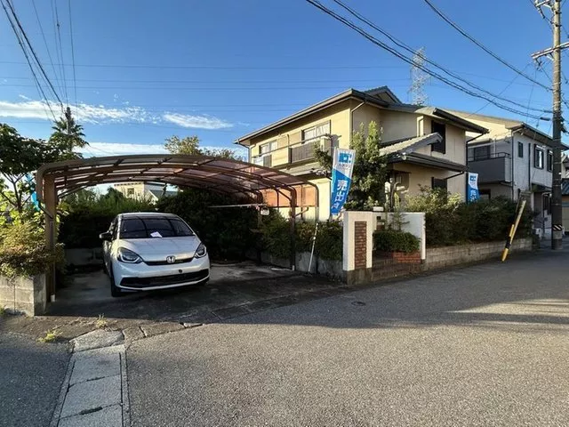 [Open House] Current sale until October 31 / 5DK / Planned widening to accommodate 4 regular cars parking /