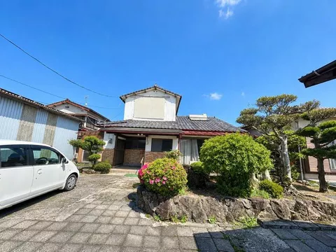 Kubota Town, Oaza Kufu 4.8 million yen