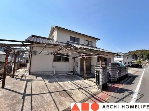 Approximate surface yield of 21.7%! Currently rented at 45,000 yen; this is an owner change property♪