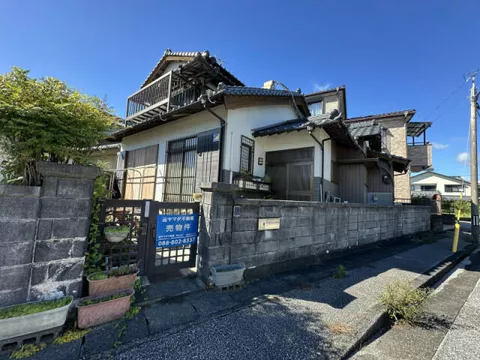Kochi City Nagahama 2-story 5DK