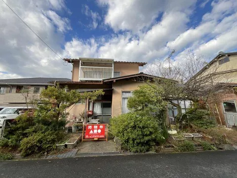 So, Miyazu City (Miyazu Station) 2-story building 5DK