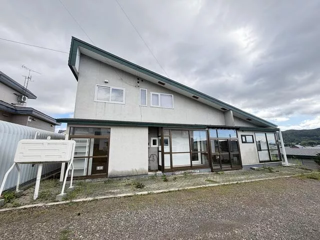 Akabira City, Kitabunkyo Town 3-chome (Akabira Station) Single-story building 6LDK