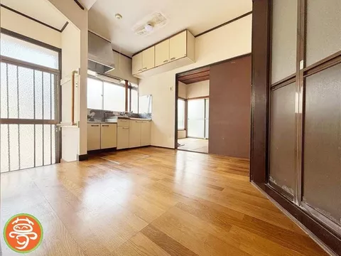 17 minutes from Chitose-Karasuyama Station♪ Perfect for DIY and renovation! A 3DK that has been cleaned!