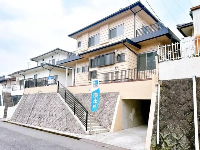 [Open House] Interior and exterior renovated / Immediate move-in available / Water facilities replaced / Garden available / Yokose Elementary School