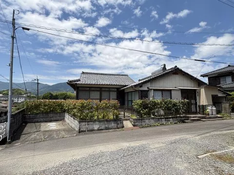 Arida Town, Nishimatsuura District, Yoyogi (Kurokawa Station) Single-story building 4SK