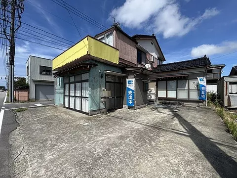 Used single-family home in Kurobe City Maezawa