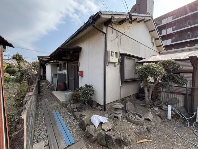 Oita City, Mikawagami 4-chome (Takajo Station), single-story building, 5DK
