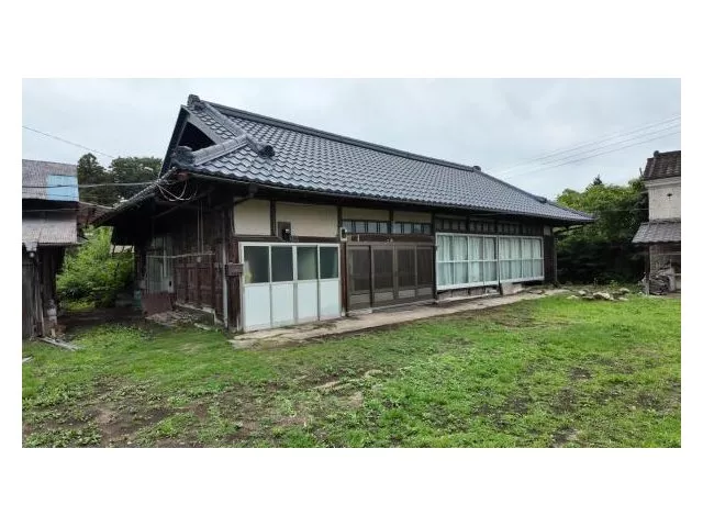 1-story 6K + dirt floor in Fujita, Nasukarasuyama City, with a 2-story warehouse attached