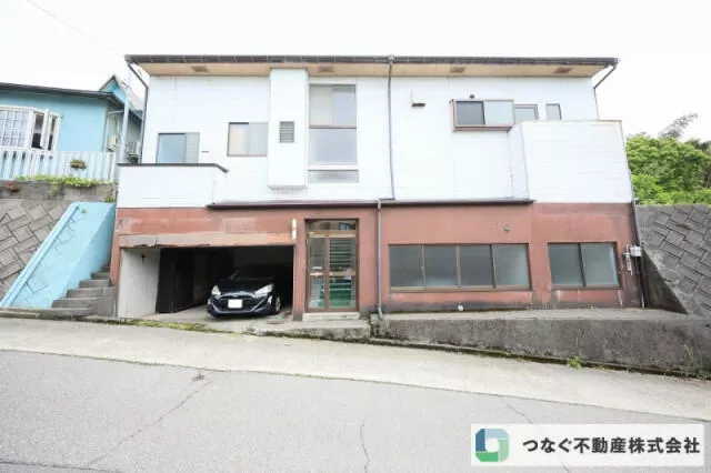 Kanazawa City, Takao Minami 1-chome (Naku Housing Mae Station) 3-story building, 6SLDK