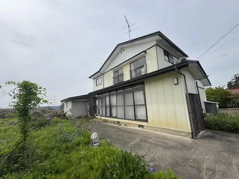 Kitakata City, Kumakura Town, Ni-ai, below Michishita (Aizu Toyokawa Station) 2-story building 8K
