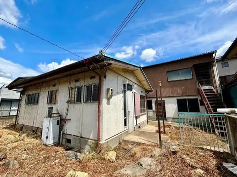 Kakogawa City, Josho Town, Todai 1-chome (Yakujin Station) 2-story building 2DK