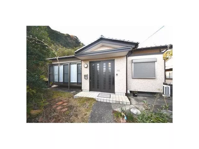 3 minutes on foot from the station! Also suitable for a vacation home! Convenient single-story building♪
