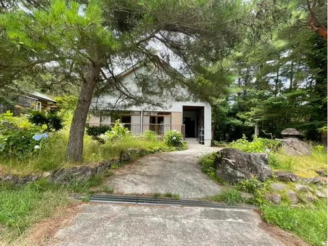 Japanese-style villa in Hōmeihira villa area