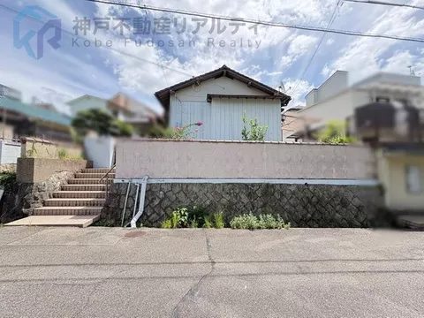 24-hour online viewing reservation available, single-story property with a terrace ♪ Located in a quiet residential area ♪