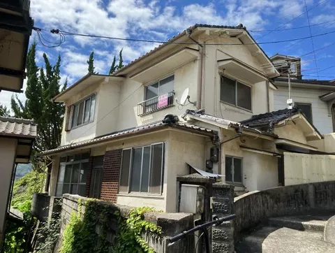 Kure City, Mizoro-cho (Kure Station) 2-story 4DK