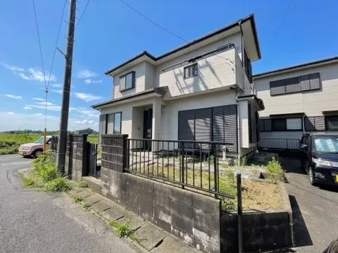 Sanmu County Kujukuri Town Katakai (Togane Station) 2-story 4LDK