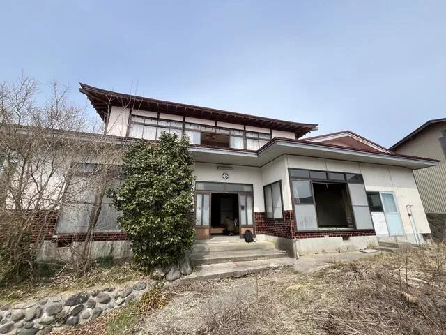Oga City, Kitakubo, Kitakubo, (Hadachi Station) 2-story building, 9SDK