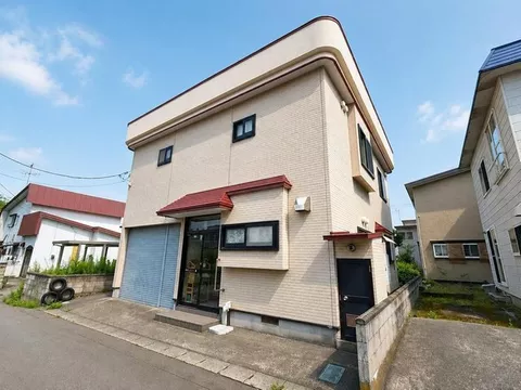 Oaza Ishie Ato (Shin-Aomori Station) 9.8 million yen