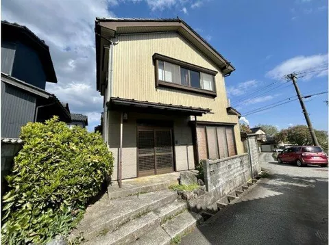 Takaoka City, Takamicho (Yoneshima-guchi Station) 2-story building 7LDK