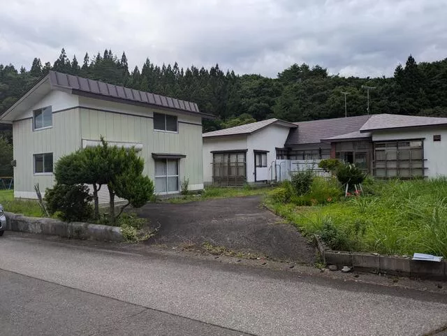 Senboku City, Tazawako Seho-nai, Kamitakizawa (Tazawako Station) single-story building 5LDK