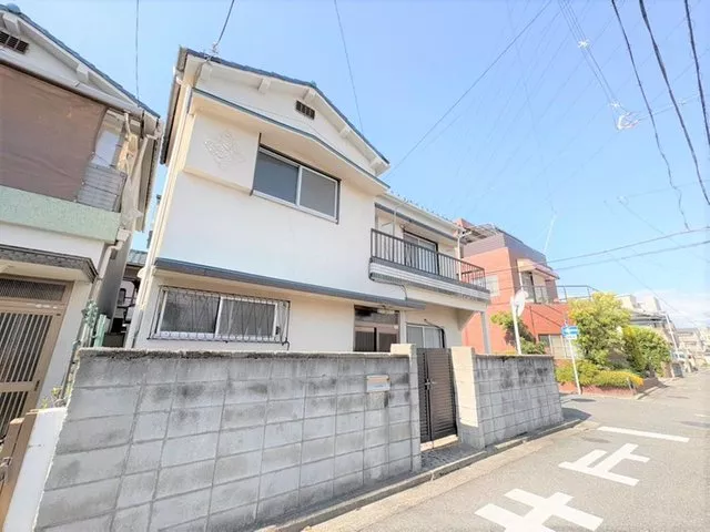 【Significant price reduction】 Excellent location just 3 minutes on foot from the station♪ South-facing with great sunlight◎