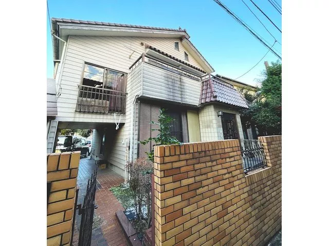 ◇About 1 minute by car to National Route 17◇Ample storage space◇Includes attic storage